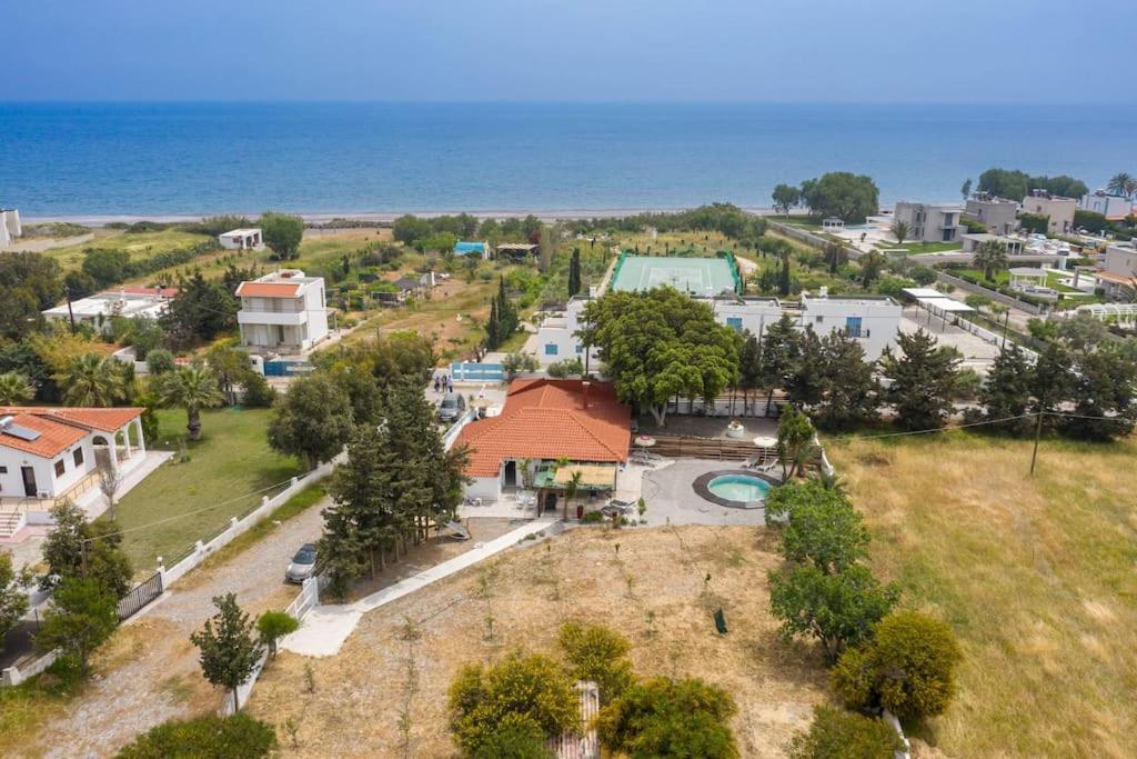 Beach House Cavo Kiotari เกนนาดี ภายนอก รูปภาพ