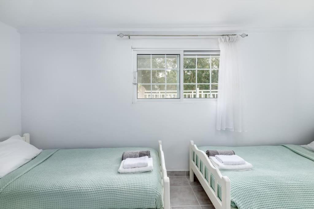 Beach House Cavo Kiotari เกนนาดี ภายนอก รูปภาพ